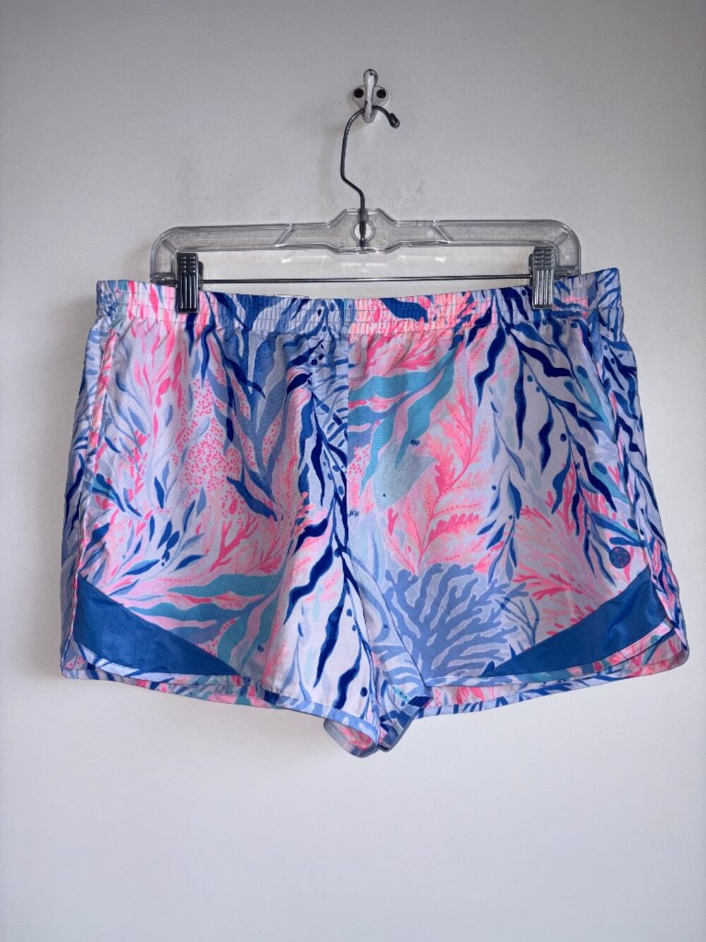 Lilly Pulitzer Luxletic Athletic Shorts Large Lined